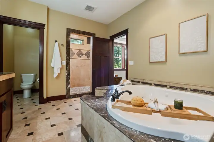 Main House - Primary large bathroom w/5-piece bath w/jetted tub/double sink/& tile shower