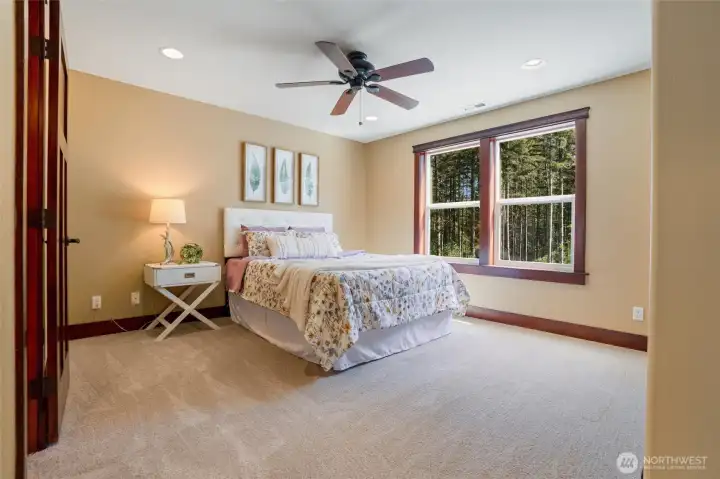Main House - upstairs bedroom 4