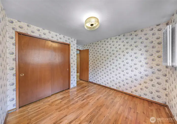 Large closet for second bedroom