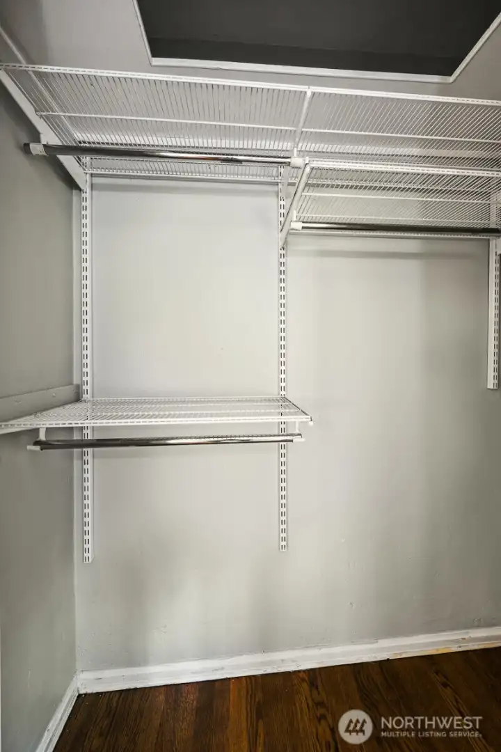 Spacious Bedroom Closet