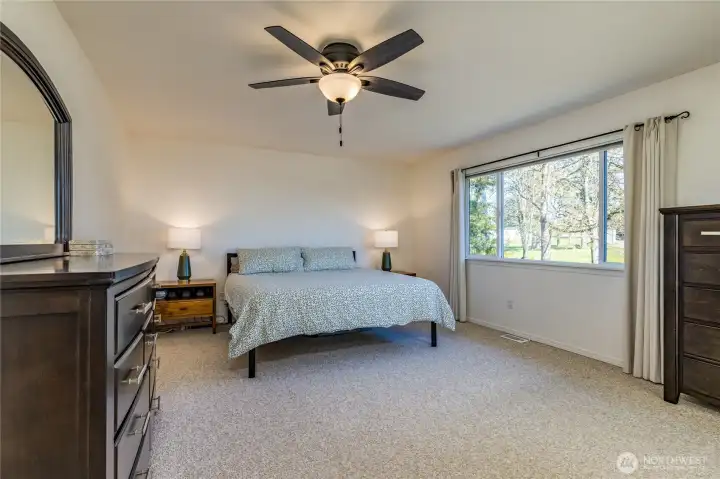 Spacious primary suite