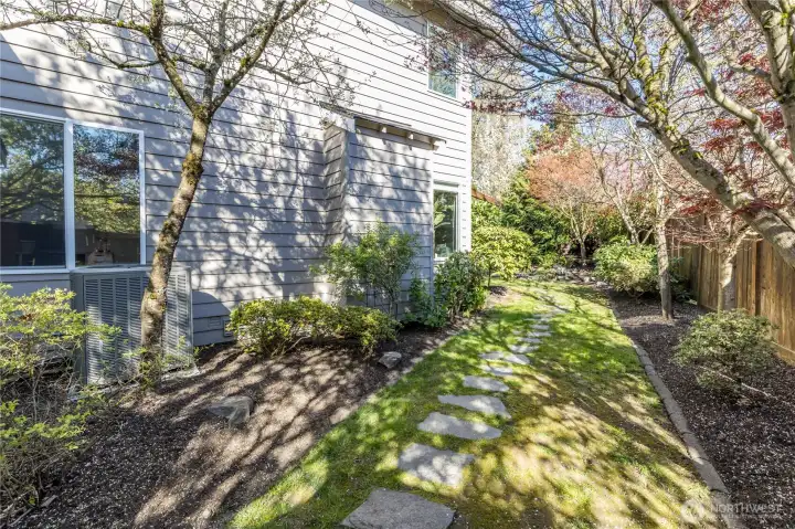 Side yard with flagstone path
