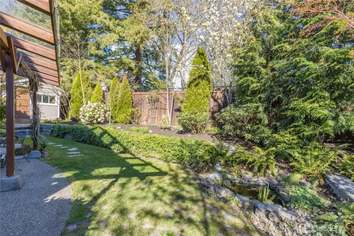 Back yard is fully-fenced