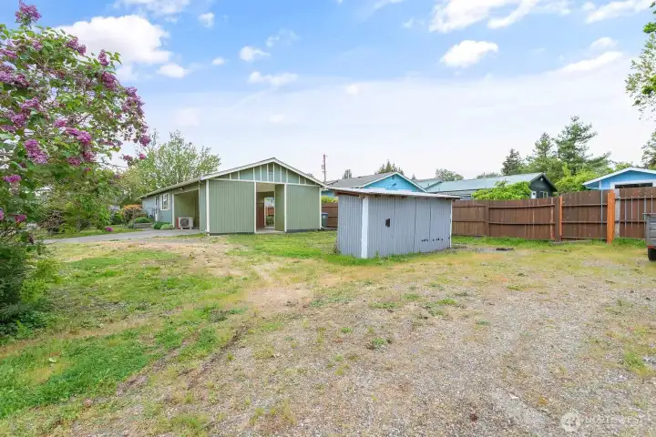 Nice Sized Level Lot