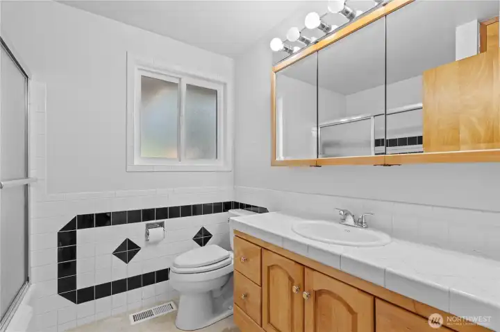 Main Bath Main Bath