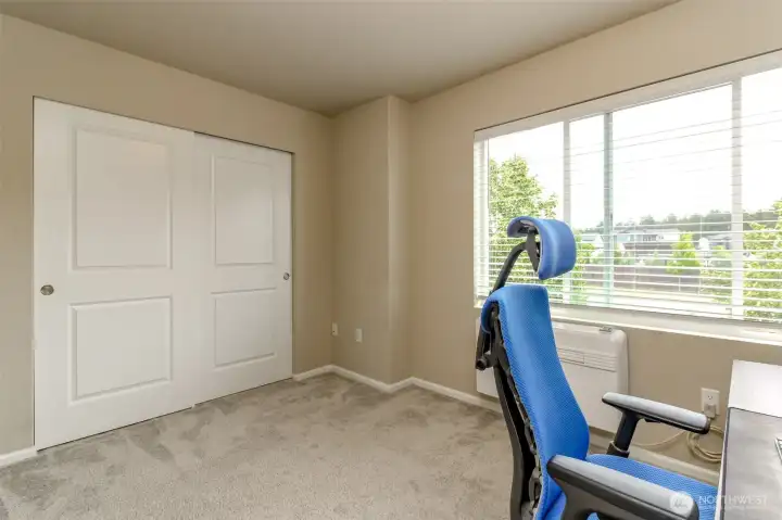 2nd en-suite bedroom