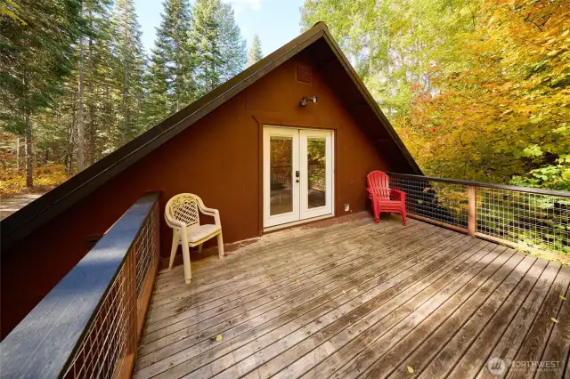 Spacious deck off main home