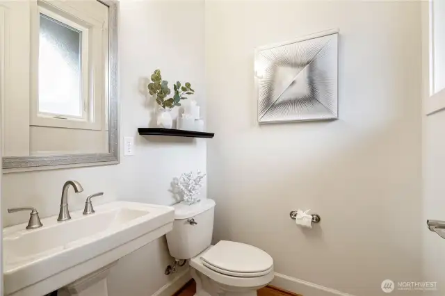 Main level bathroom, perfect for easy access