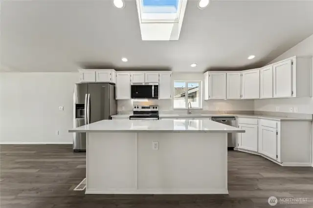 Island Kitchen with Quarts counters