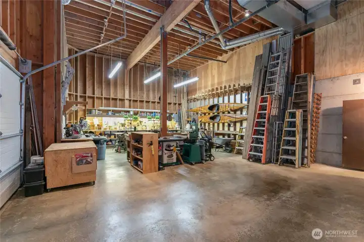 Dbl Garage and Woodshop