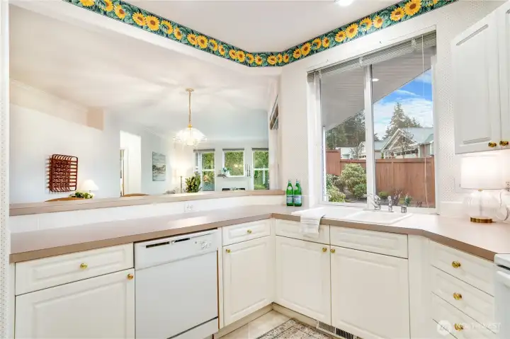 The home has been fully pre-inspected. All kitchen appliances tested and working well. Inspection report is available to buyers upon request.