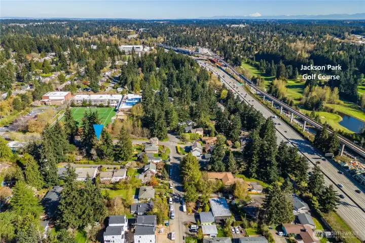 A few blocks away is I-5 and the light rail, offering easy commute options to downtown Seattle.