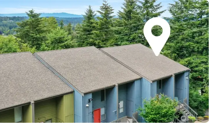Lucky you... this top-floor end unit takes in a beautiful outlook toward the Olympic Mountains. When the sky clears, The Brothers come into view and give you a truly memorable backdrop.