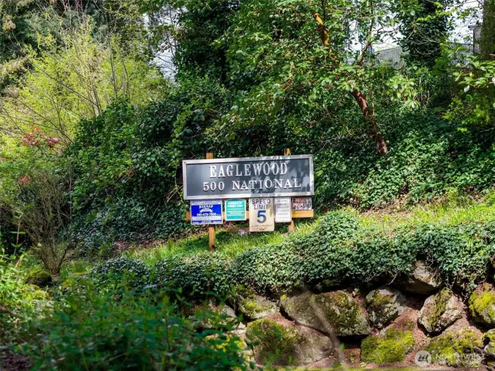 This well-managed community has already taken care of the big-ticket items, including newer siding, exterior paint, driveway maintenance, and deck work. Even better, there are no pending special assessments.