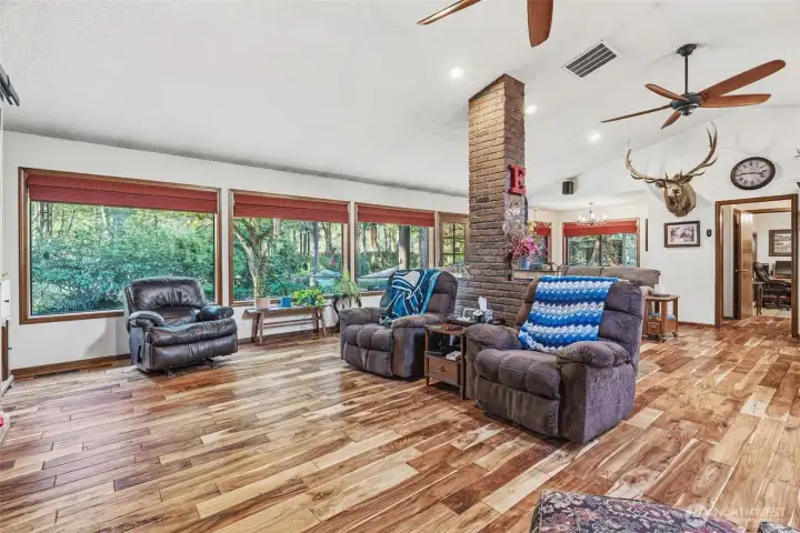 Living room to sitting room