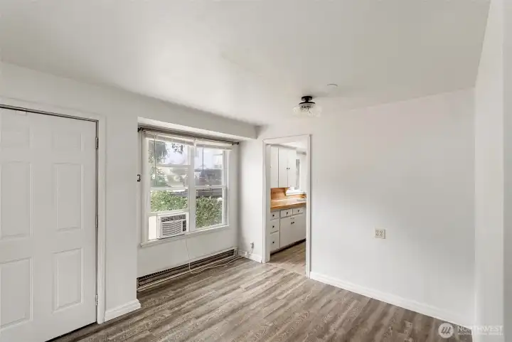 living room looking into kitchen