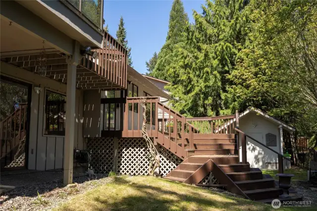 Garden shed and deck access to lawn
