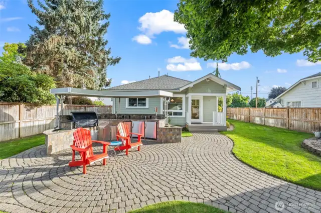 Plenty of space to relax and enjoy we are getting into the best months Washington state has to offer.