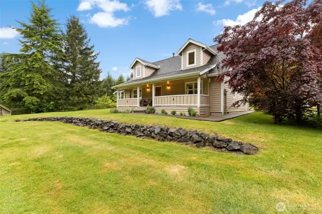 Covered front porch enrty
