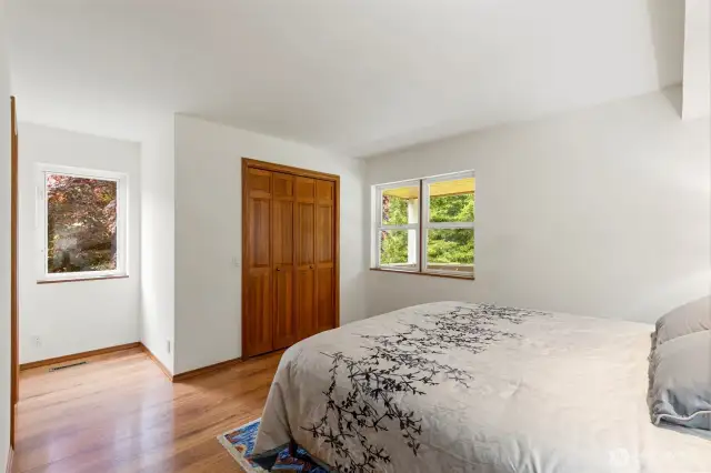 Master Bedroom large closet & private bath
