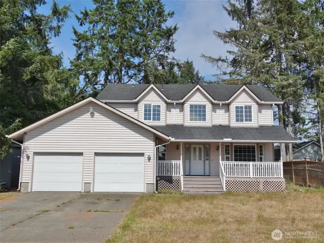 Front of this classic 2-story home w/ 4 BD, 2.5 BA, 2097 sq.ft.