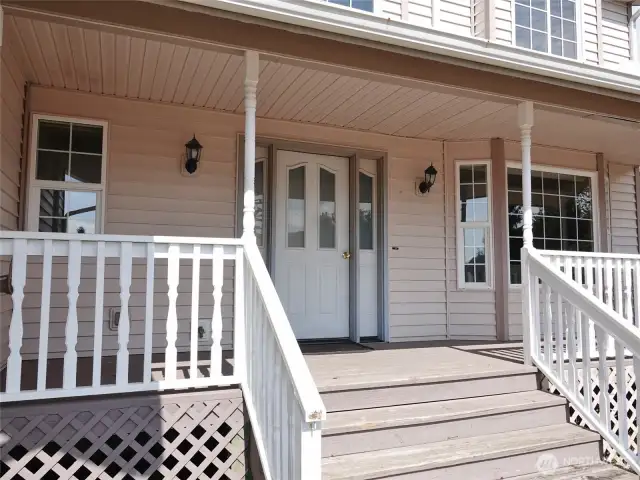 Covered Front Deck.
