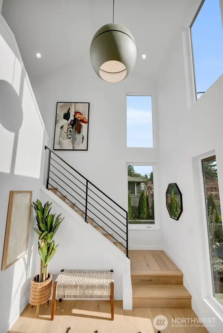 Open entry & staircase.