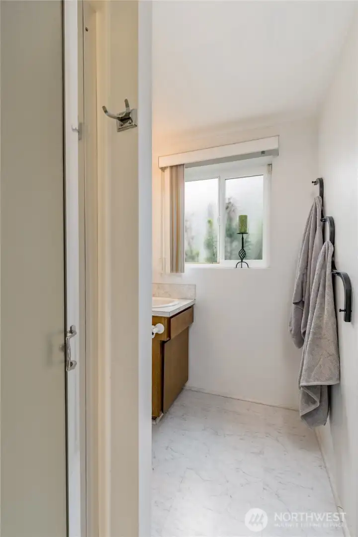 3/4 Bathroom in the basement