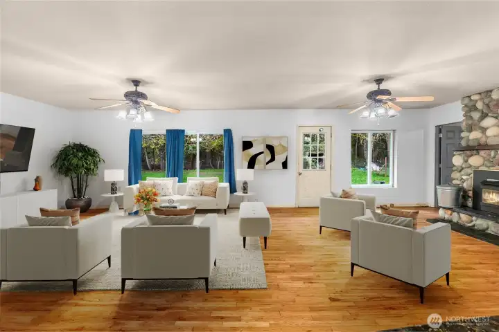 This photo has been virtually staged