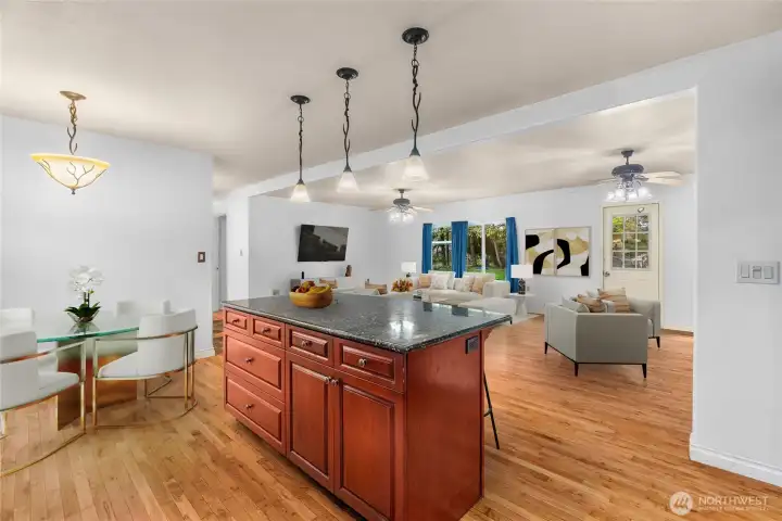 This photo has been virtually staged