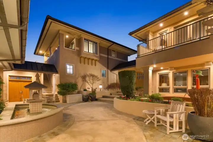 15283 Gibralter Rd private courtyard in the peaceful evening