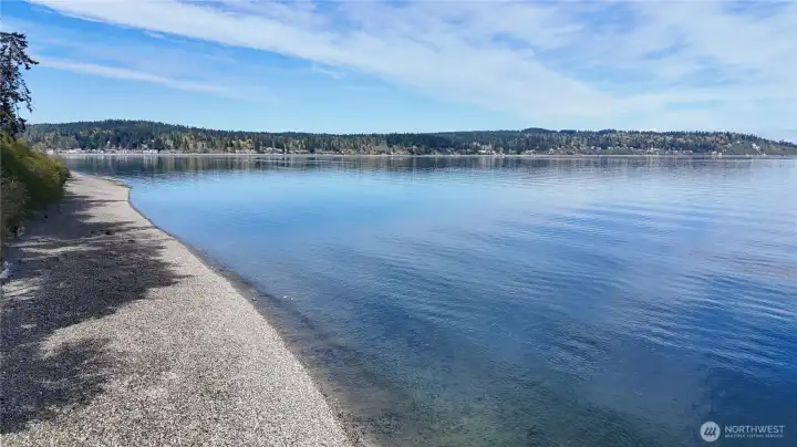 180 degree views across the sound