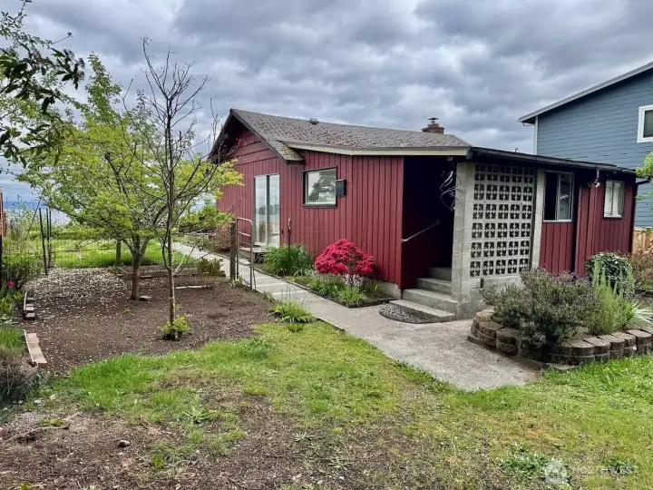 Living room, kitchen, kitchen dining, a full bath and two bedrooms.