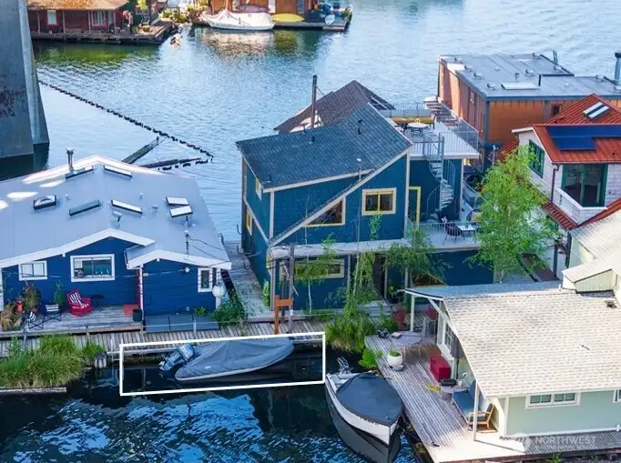 Your own private deeded boat moorage