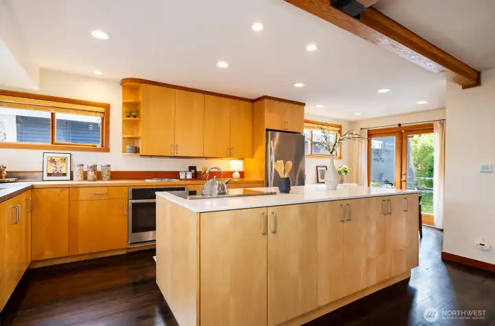Beautifully updated kitchen