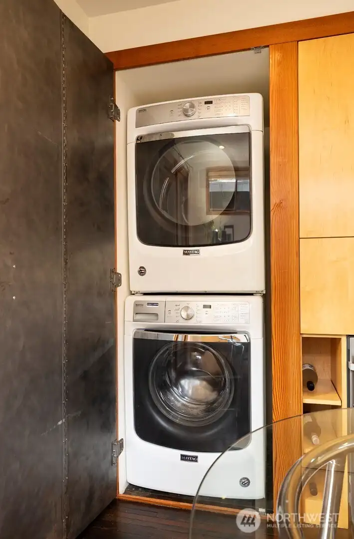 Stackable washer and dryer