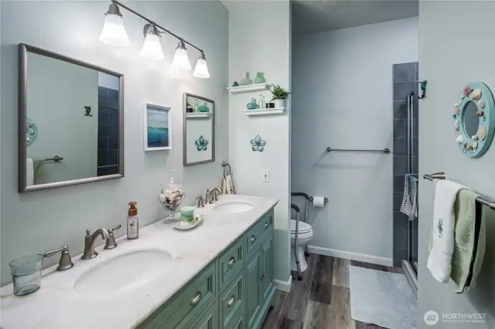 Oversized walk in luxury shower.