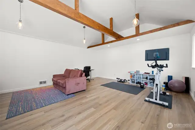 Game room, art studio, home gym, or explore the ADU/Airbnb possibility