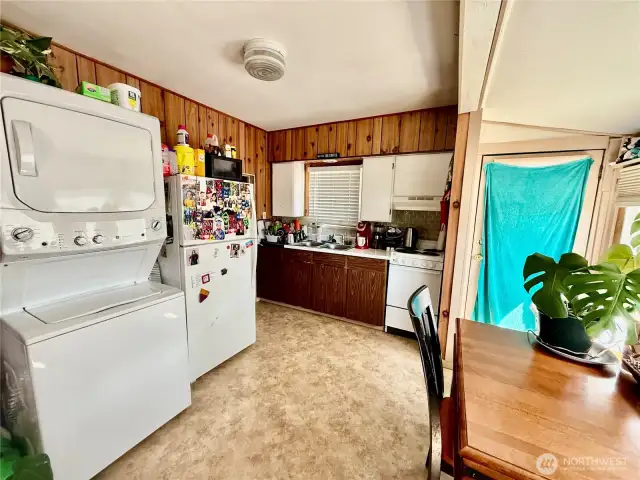 Front unit kitchen