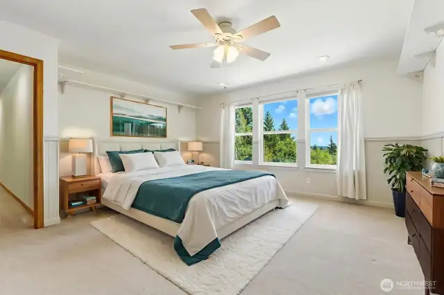 Second bedroom upstairs. This room has a walk in closet and beautiful views