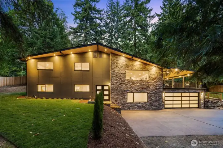 Stone facade and cement fiber cladding.  Lifetime materials!