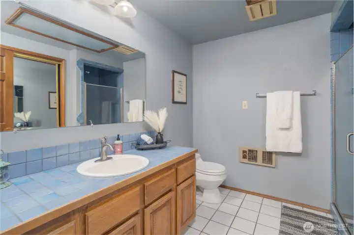 3rd bathroom in upstairs loft.