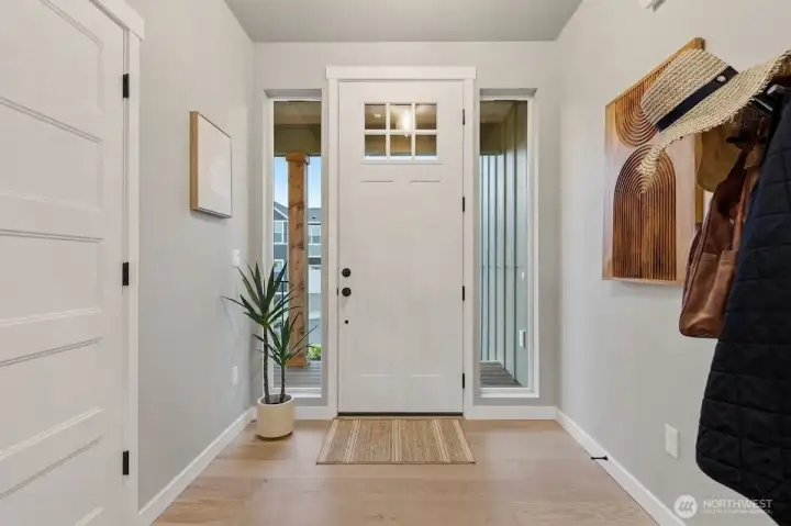 Photographs are for illustrative purposes only. Features, finishes, interior/exterior colors, landscaping and floorplan shown may vary from actual homes built