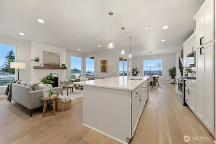 Photographs are for illustrative purposes only. Features, finishes, interior/exterior colors, landscaping and floorplan shown may vary from actual homes built