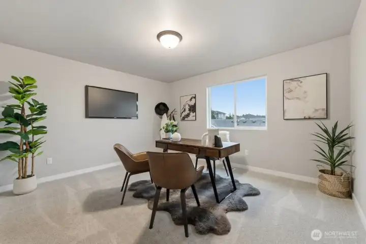 Photographs are for illustrative purposes only. Features, finishes, interior/exterior colors, landscaping and floorplan shown may vary from actual homes built