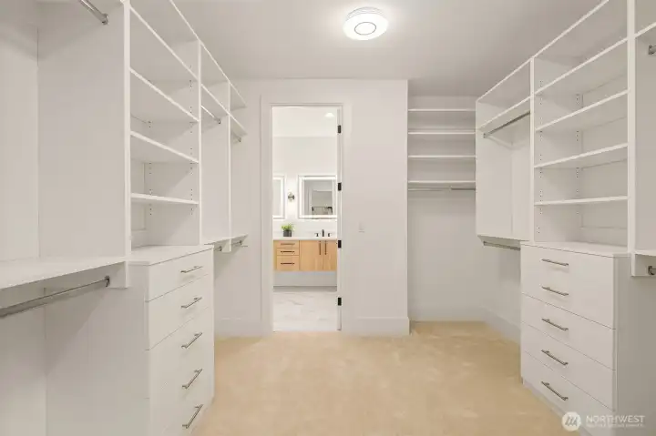 Primary Suite Walk-in Closet