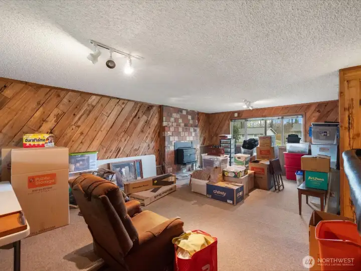 Massive Bonus Room -2