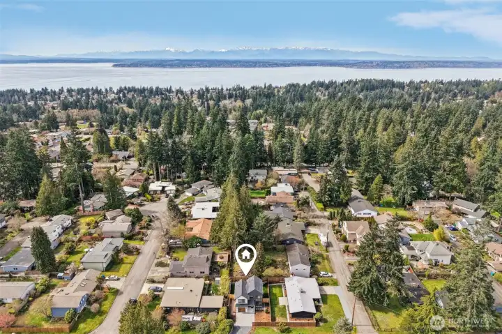 Richmond Beach is so close - great location