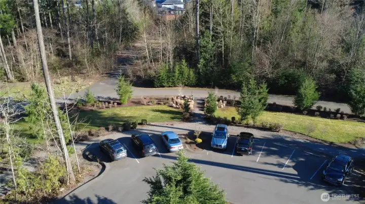 Two different trails connect here, adjacent to the parking lot for a huge off-lease dog park, The Hounds Hollow Park. Tehaleh trails connect neighborhoods, parks, other trails, Seven Summits Lodge and other local area businesses in a vast network of over 40 miles of well-maintained trails.