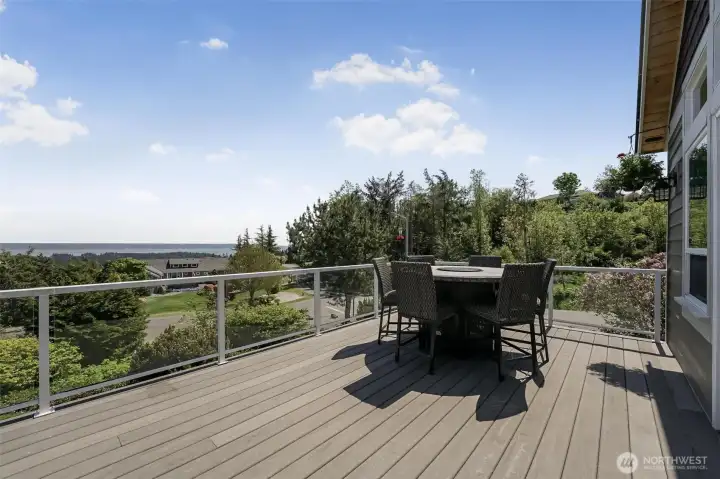 Relax on the deck, BBQ, enjoy a meal all while taking in the amazing views.